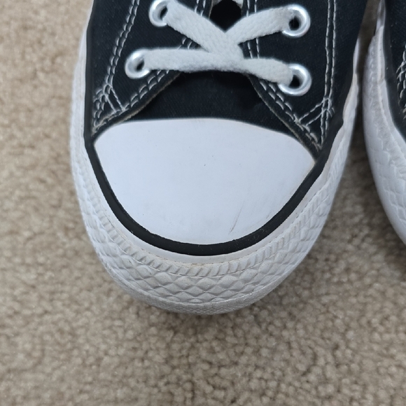 Converse Chuck Taylor Black and White High-Top Sneakers - Size 8.5 Men's - Picture 2 of 16